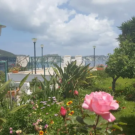 Ersilia Bed and breakfast Ponza
